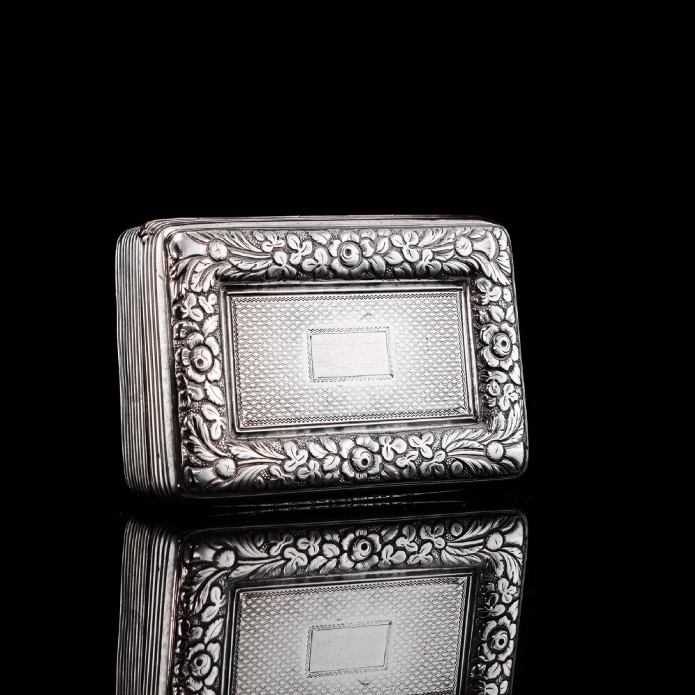 Antique Georgian Silver Snuff Box with Floral Border - Thomas Wilkes Barker 1824 View VI