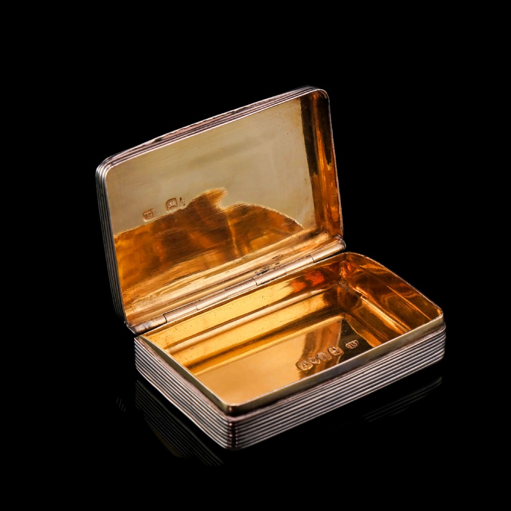 Antique Georgian Silver Snuff Box with Floral Border - Thomas Wilkes Barker 1824 View XV
