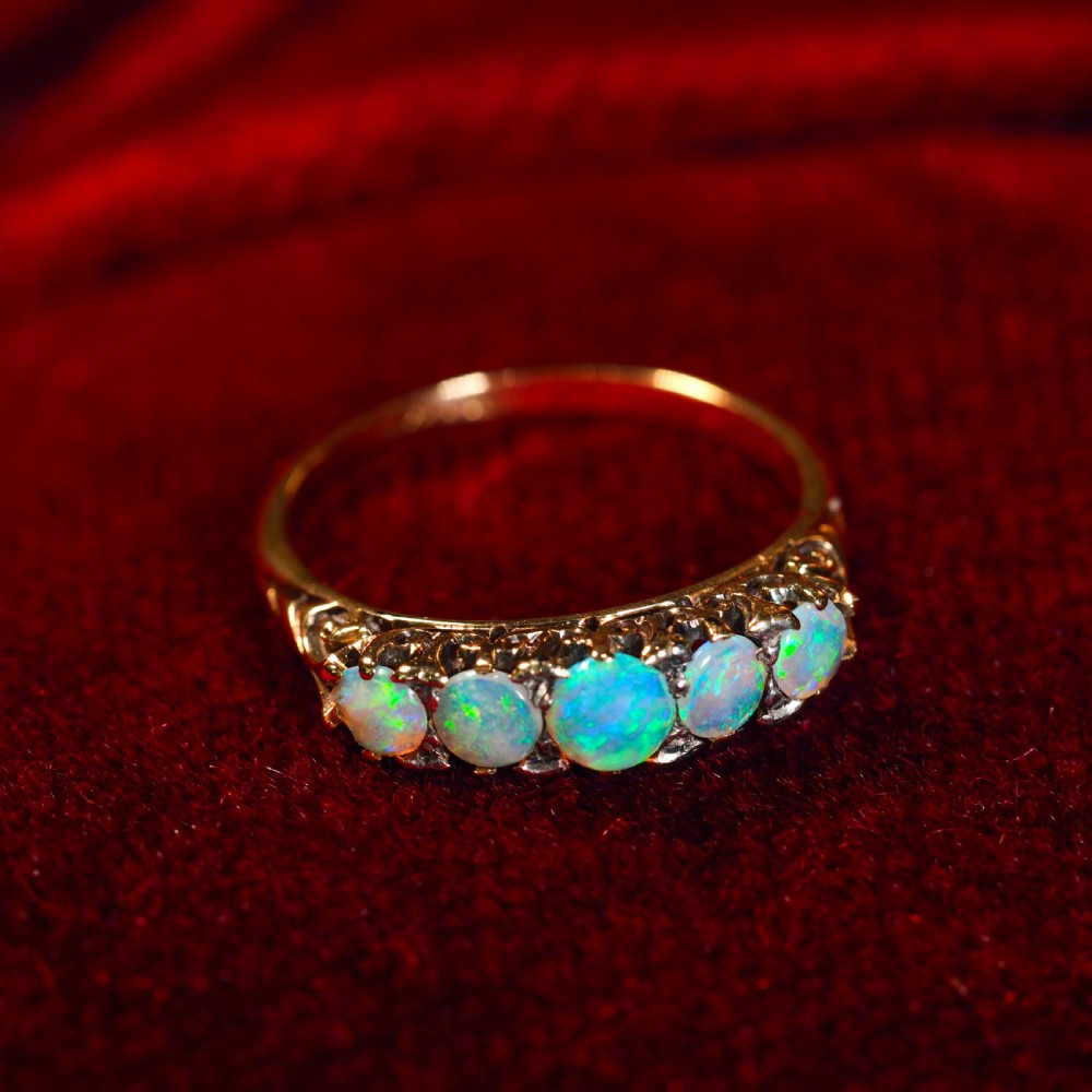 Antique Opal 14ct Gold Ring with 5 Cabochons & Fleur-de-lis Setting - Victorian c.1890 View VII