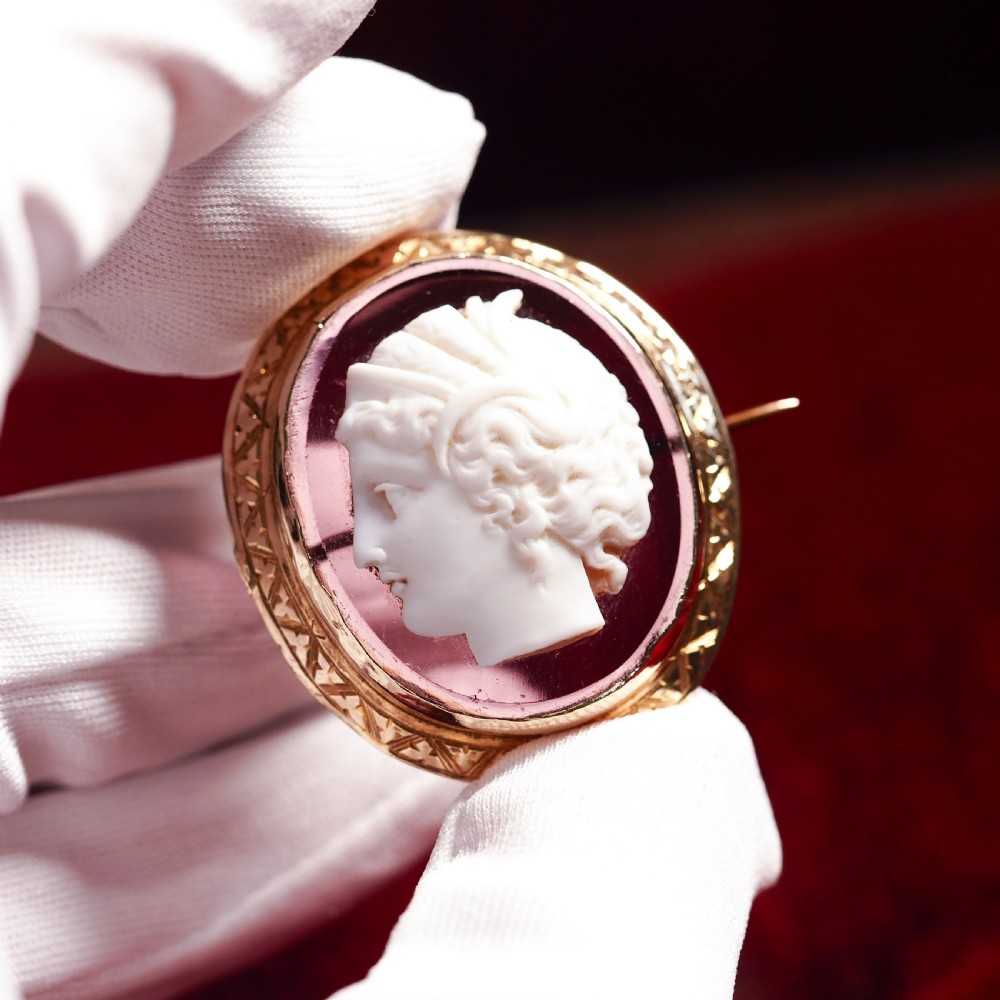 Antique 9ct Gold Purple Glass Figurehead Cameo - c.1910 View VI