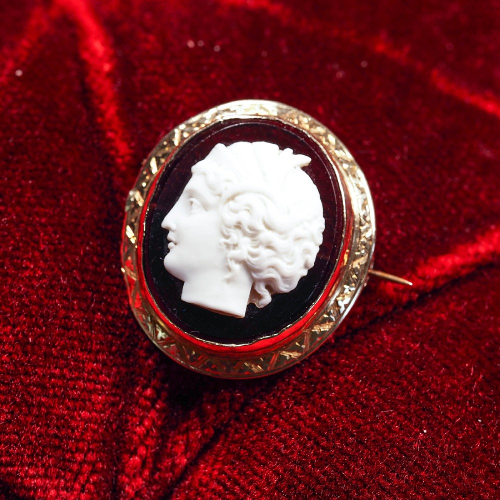 Antique 9ct Gold Purple Glass Figurehead Cameo - c.1910 View X