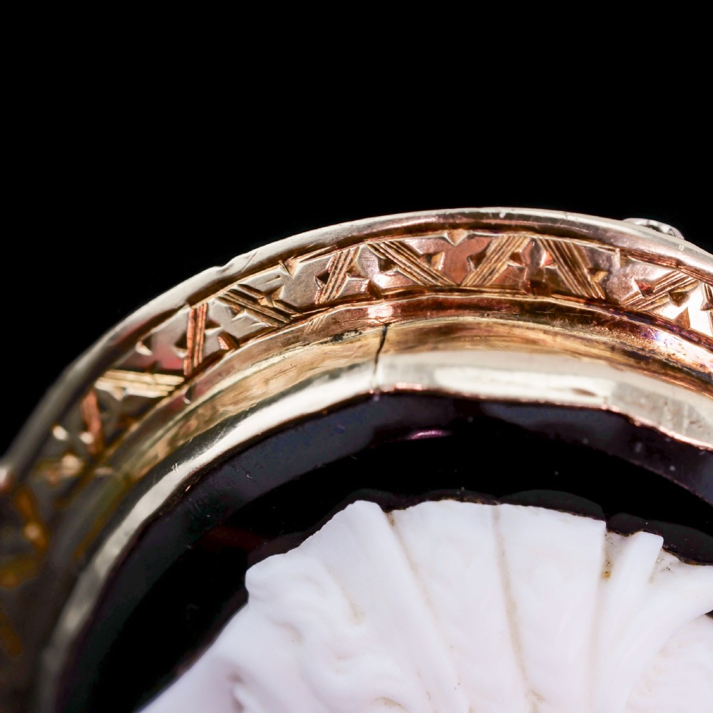Antique 9ct Gold Purple Glass Figurehead Cameo - c.1910 View XVIII