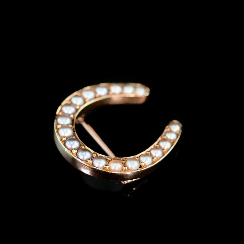 Antique Victorian 14ct Gold Horseshoe Pearl Brooch/Pin - c.1860 View XIV