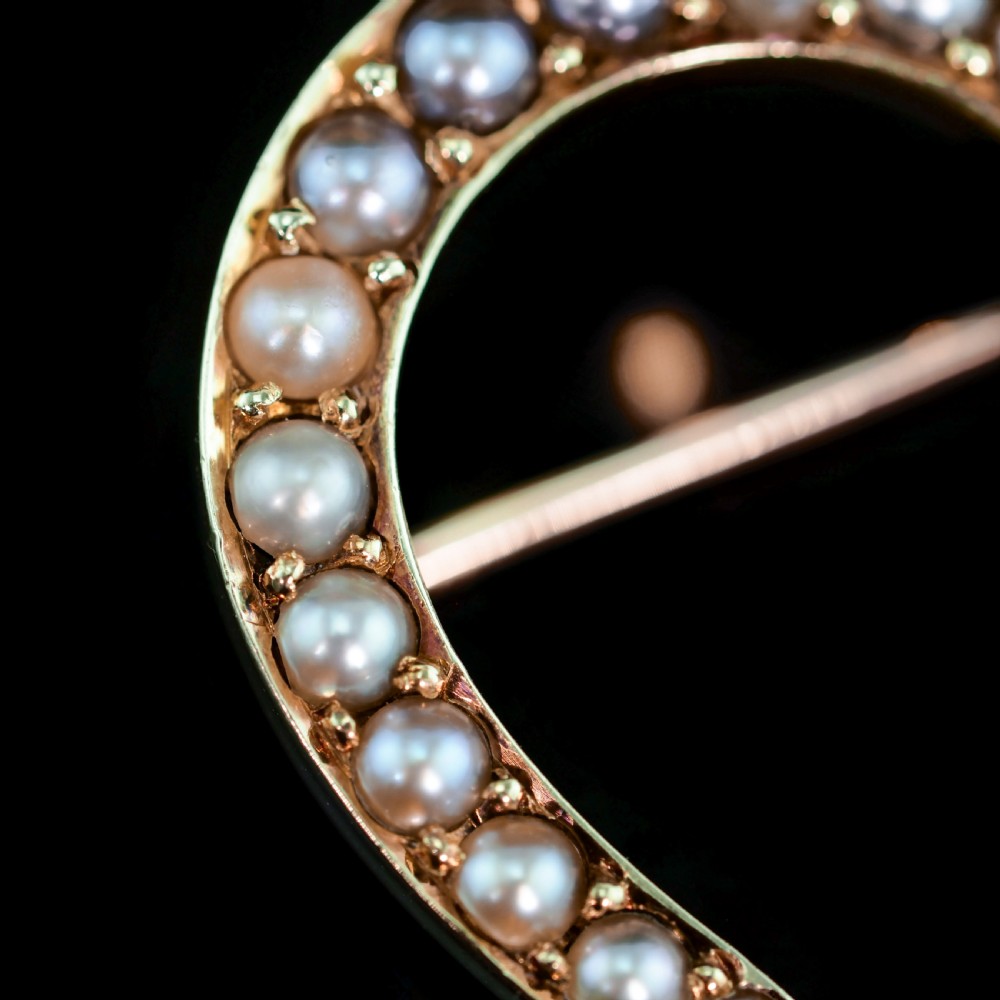 Antique Victorian 14ct Gold Horseshoe Pearl Brooch/Pin - c.1860 View XVII
