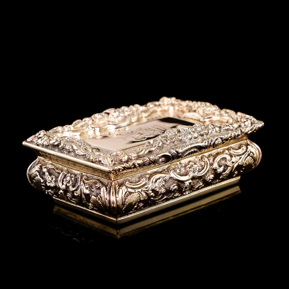 Antique Silver Gilt Table Snuff Box - Yapp & Woodward 1847 View VI