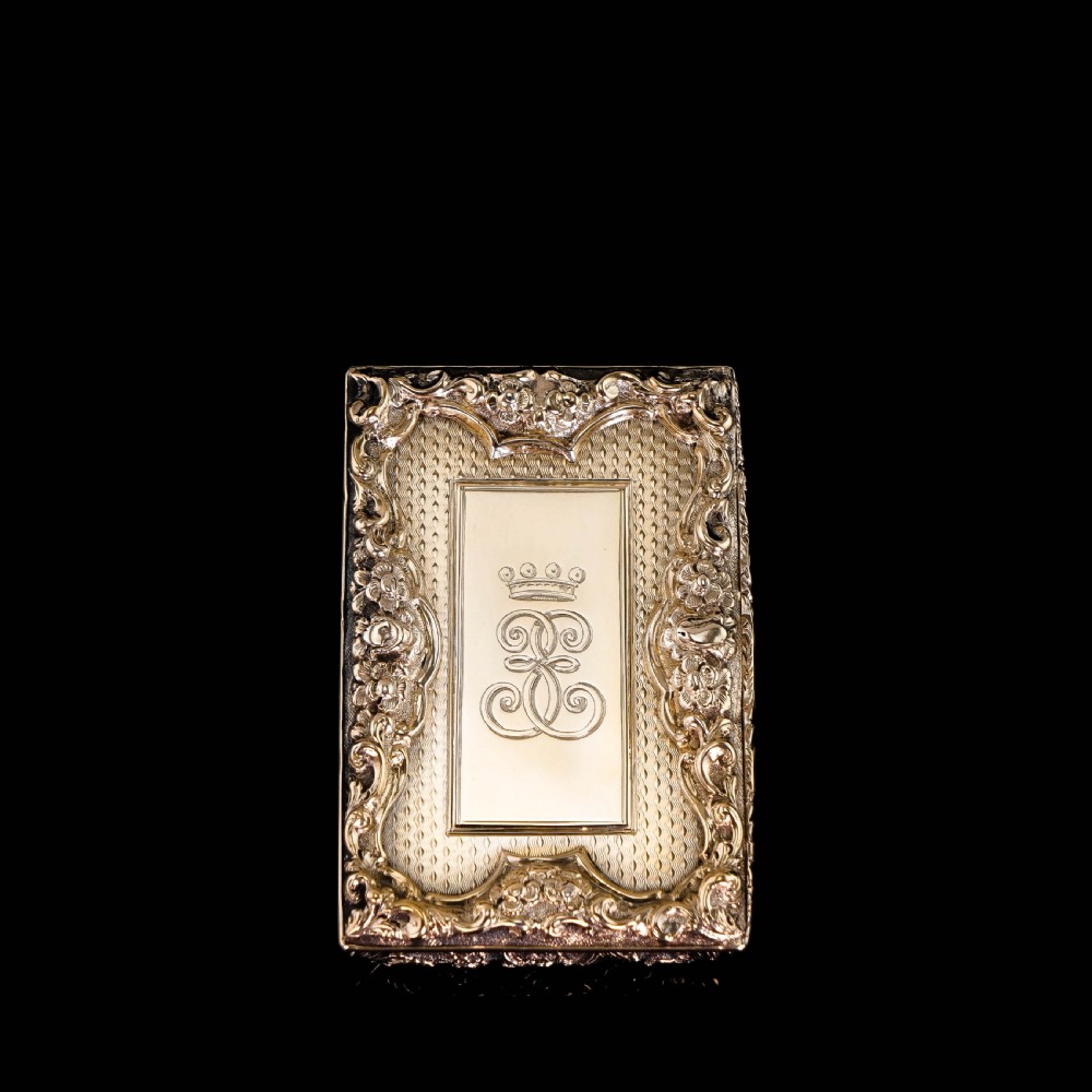 Antique Silver Gilt Table Snuff Box - Yapp & Woodward 1847 View VII