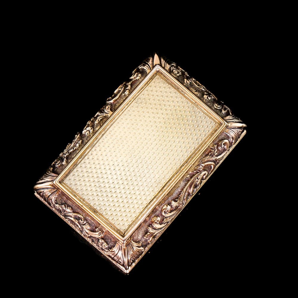 Antique Silver Gilt Table Snuff Box - Yapp & Woodward 1847 View IX