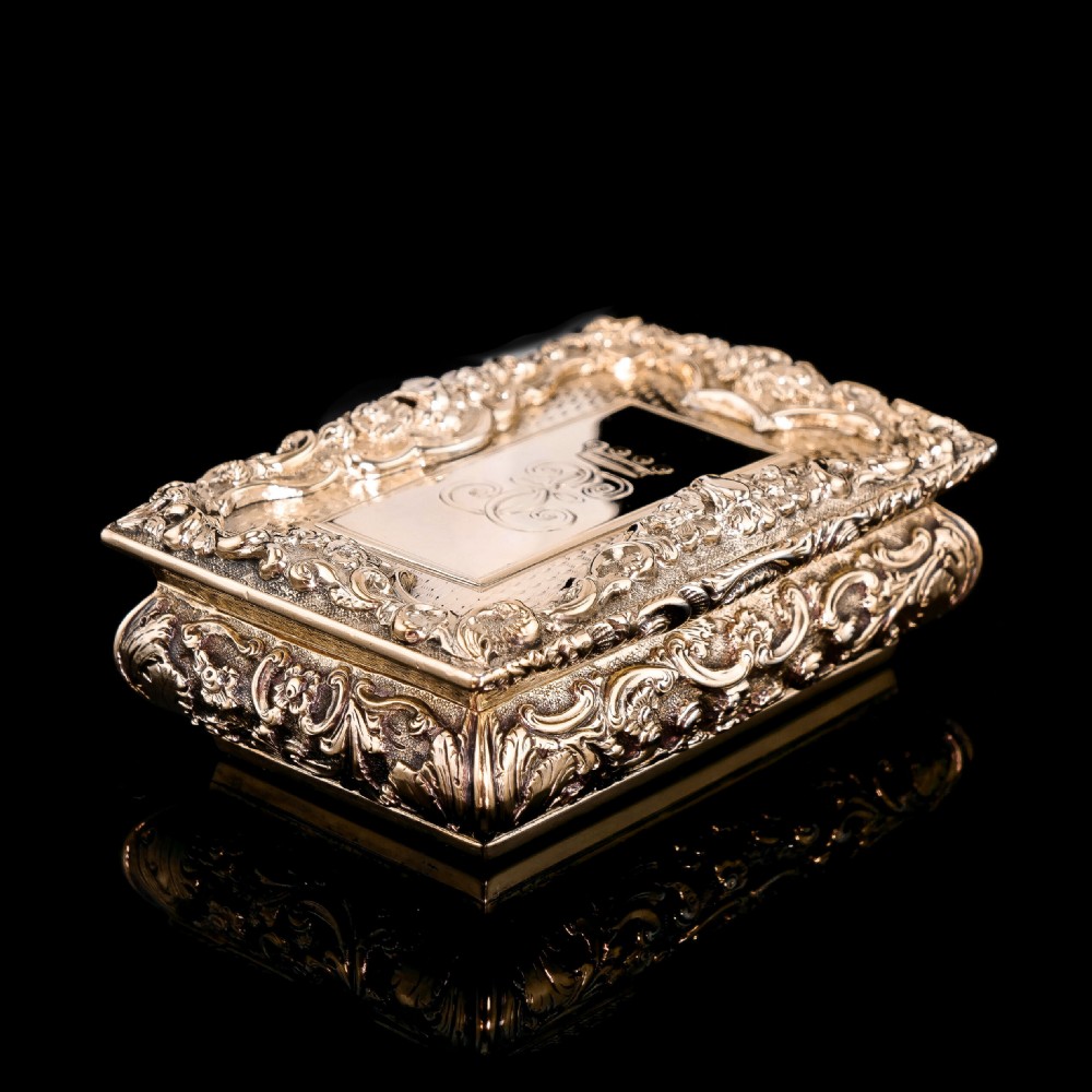 Antique Silver Gilt Table Snuff Box - Yapp & Woodward 1847 View XVIII