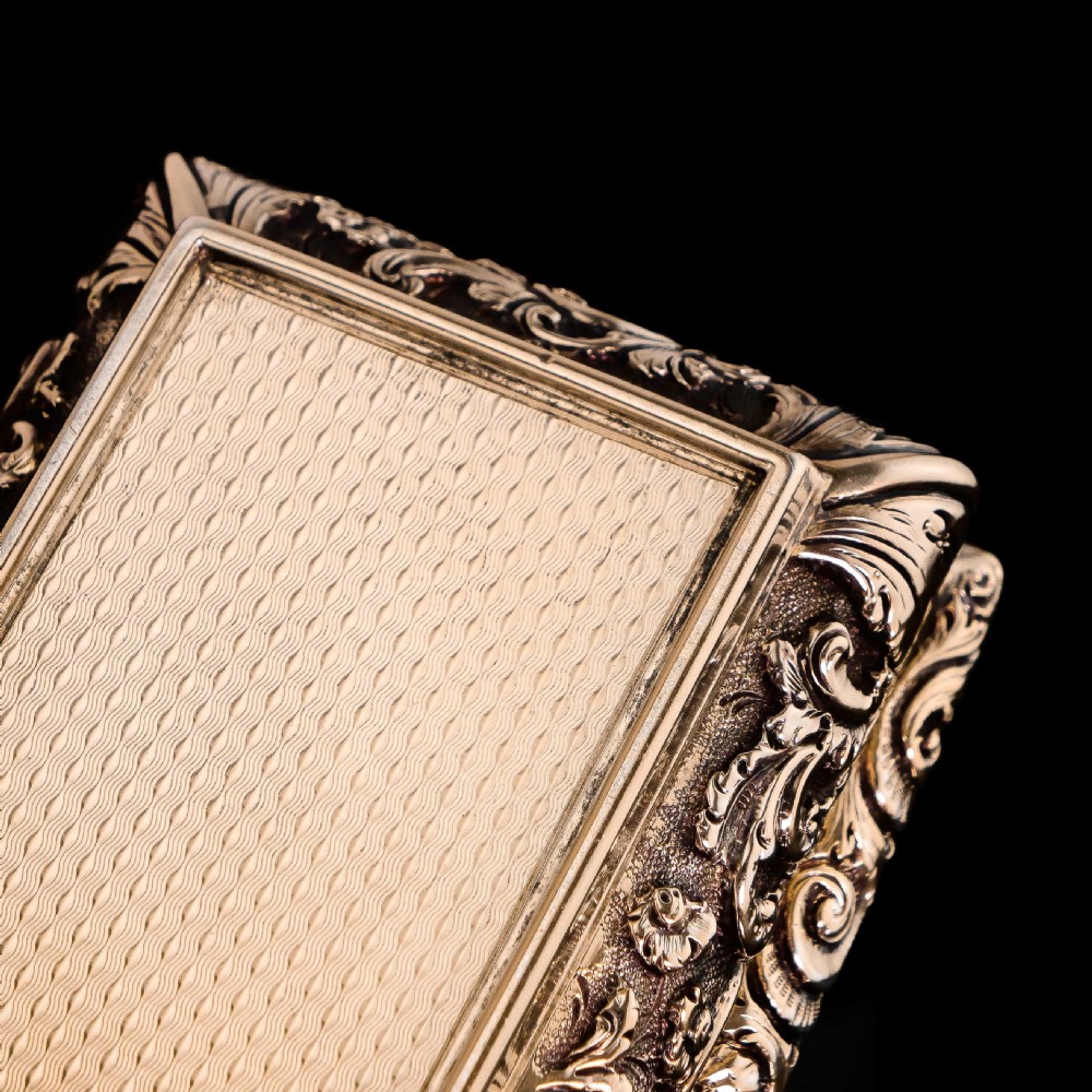 Antique Silver Gilt Table Snuff Box - Yapp & Woodward 1847 View XX