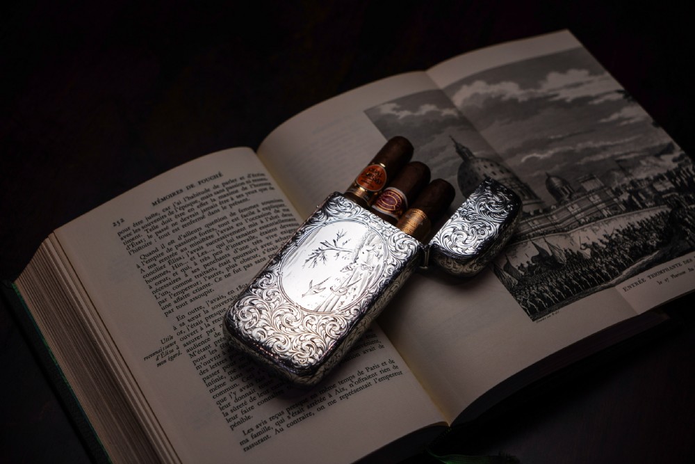 Antique Victorian Solid Silver Cigar Cheroot Case - Nathaniel Mills 1853 View XV