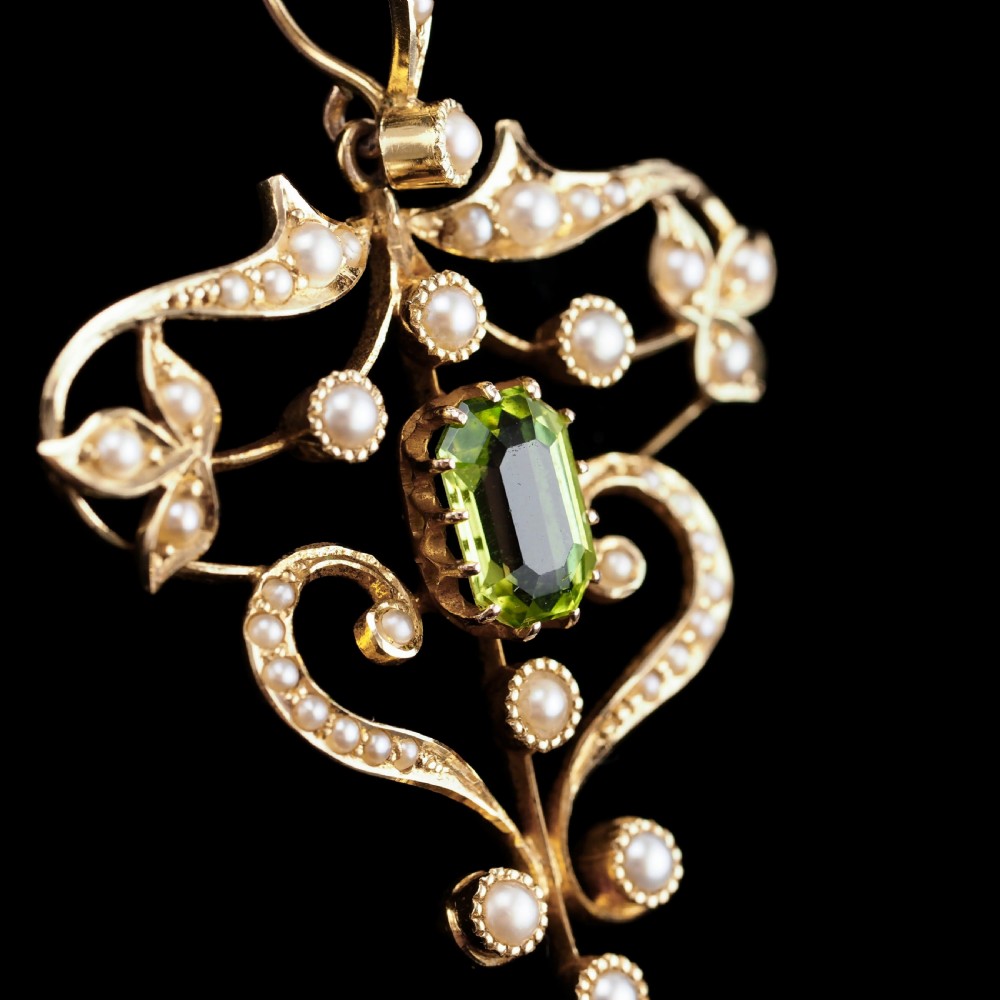 Antique Edwardian 15ct Gold Peridot & Pearl Necklace/Pendant - c.1910 View XI