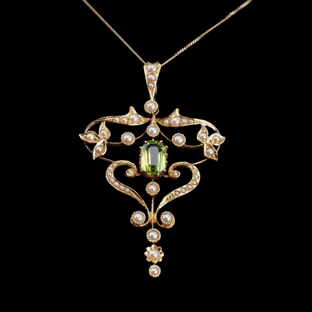 Antique Edwardian 15ct Gold Peridot & Pearl Necklace/Pendant - c.1910 View XIII