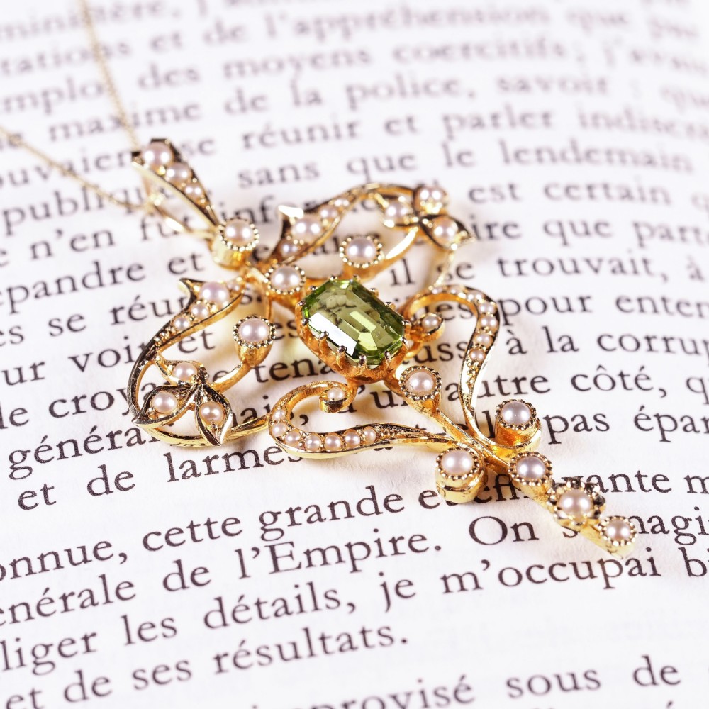 Antique Edwardian 15ct Gold Peridot & Pearl Necklace/Pendant - c.1910 View XXI