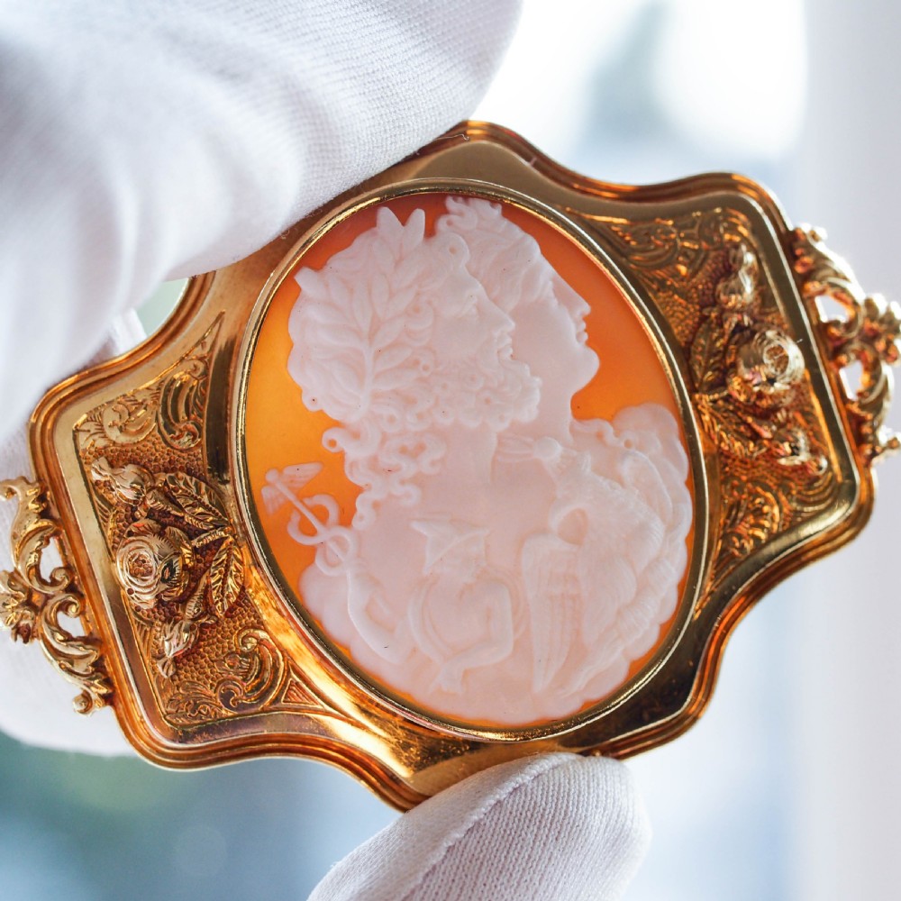 Large Antique 18ct Gold Cameo Brooch, Greek Mythological Figures - c.1860 View XVII