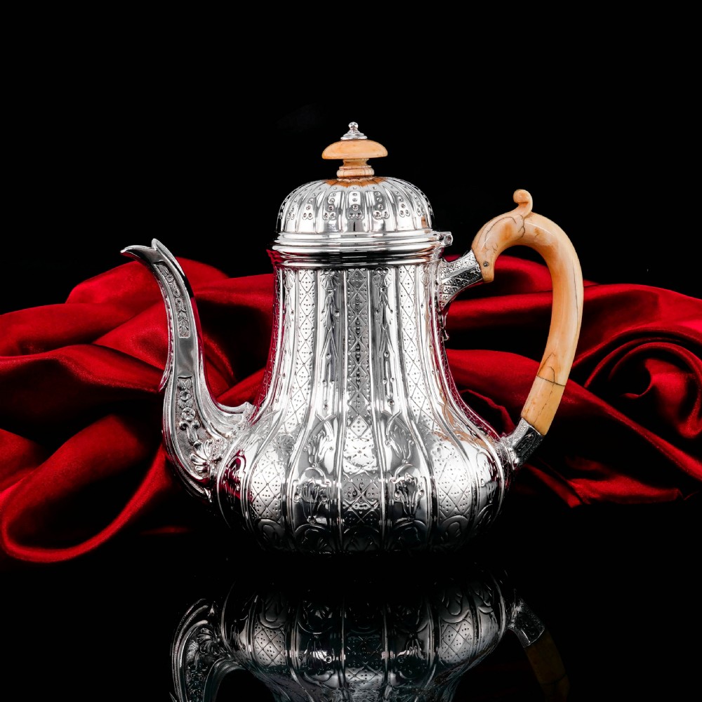 Antique Solid Silver Coffee Pot with Abercorn Pattern - Robert Garrard 1866 View II