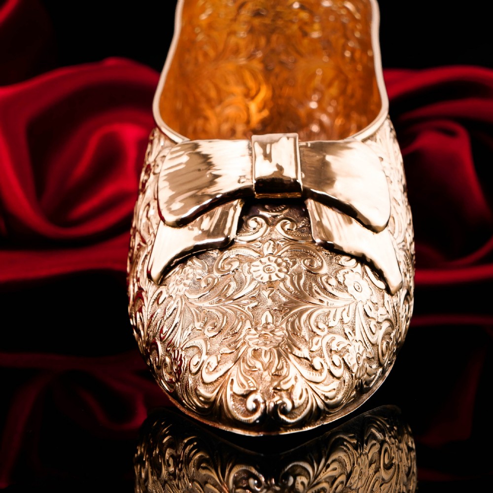 Large Antique Solid Sterling Silver Gilt Ribbon Shoe - Chester 1913 View VI