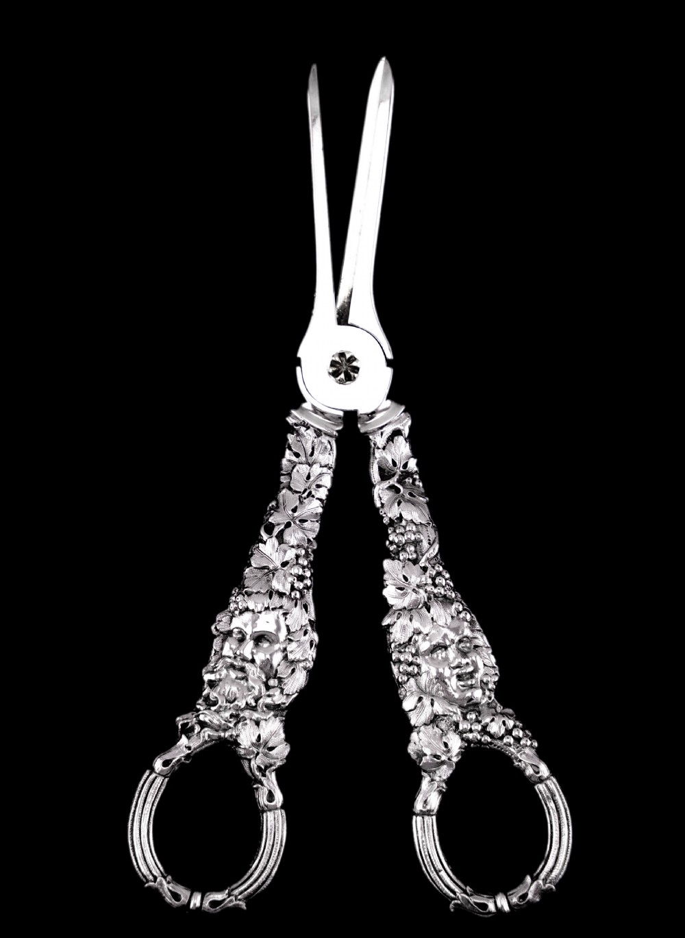Magnificent Antique Georgian Solid Silver Grape Scissors/Shears with Figural Bacchanalia Masks - London c.1830 View XIII
