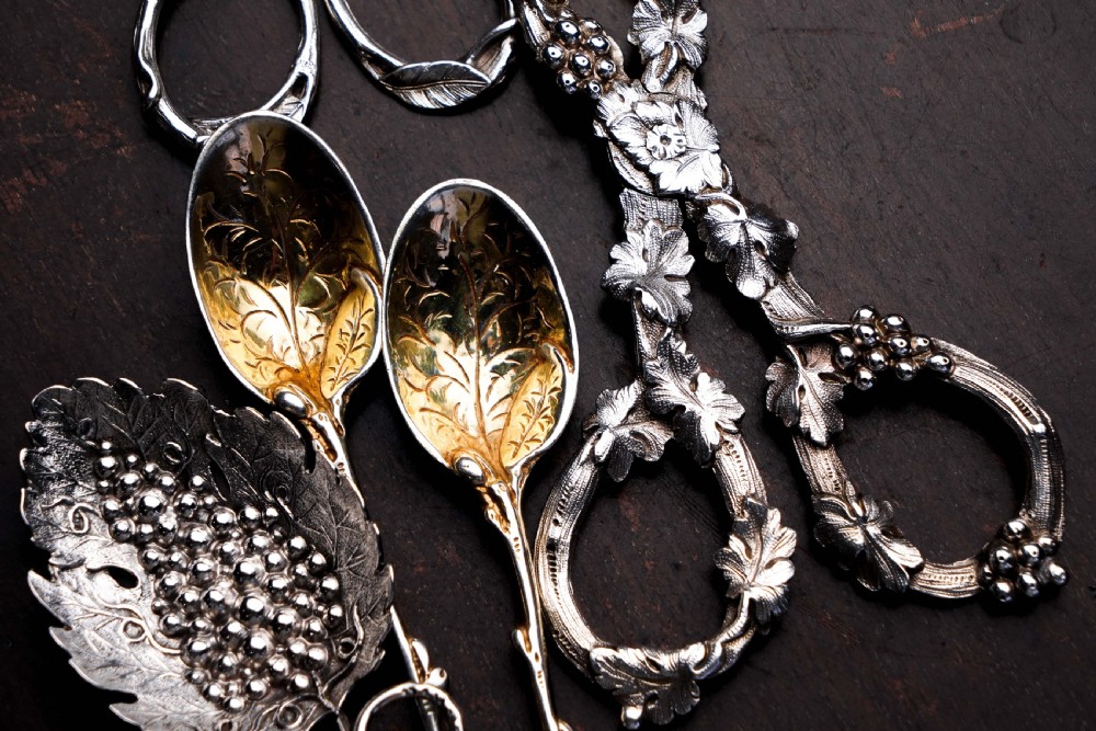 An Immaculate Georgian Solid Silver Sugar Tongs/Tea Tongs Naturalistic Style - 1836 View XXII