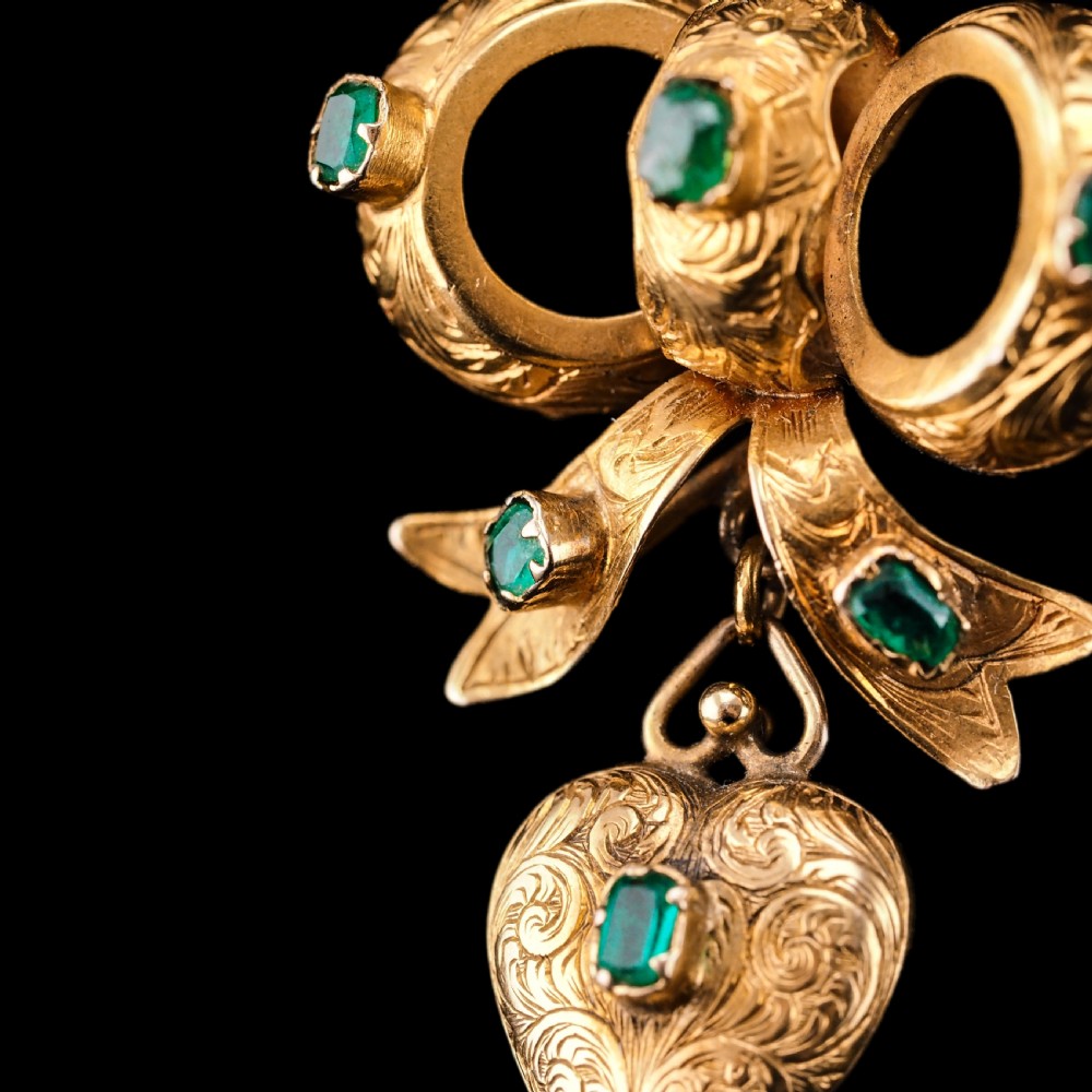 Antique Victorian Emerald 18ct Gold Bow Heart Pendant Necklace - c.1880 View V