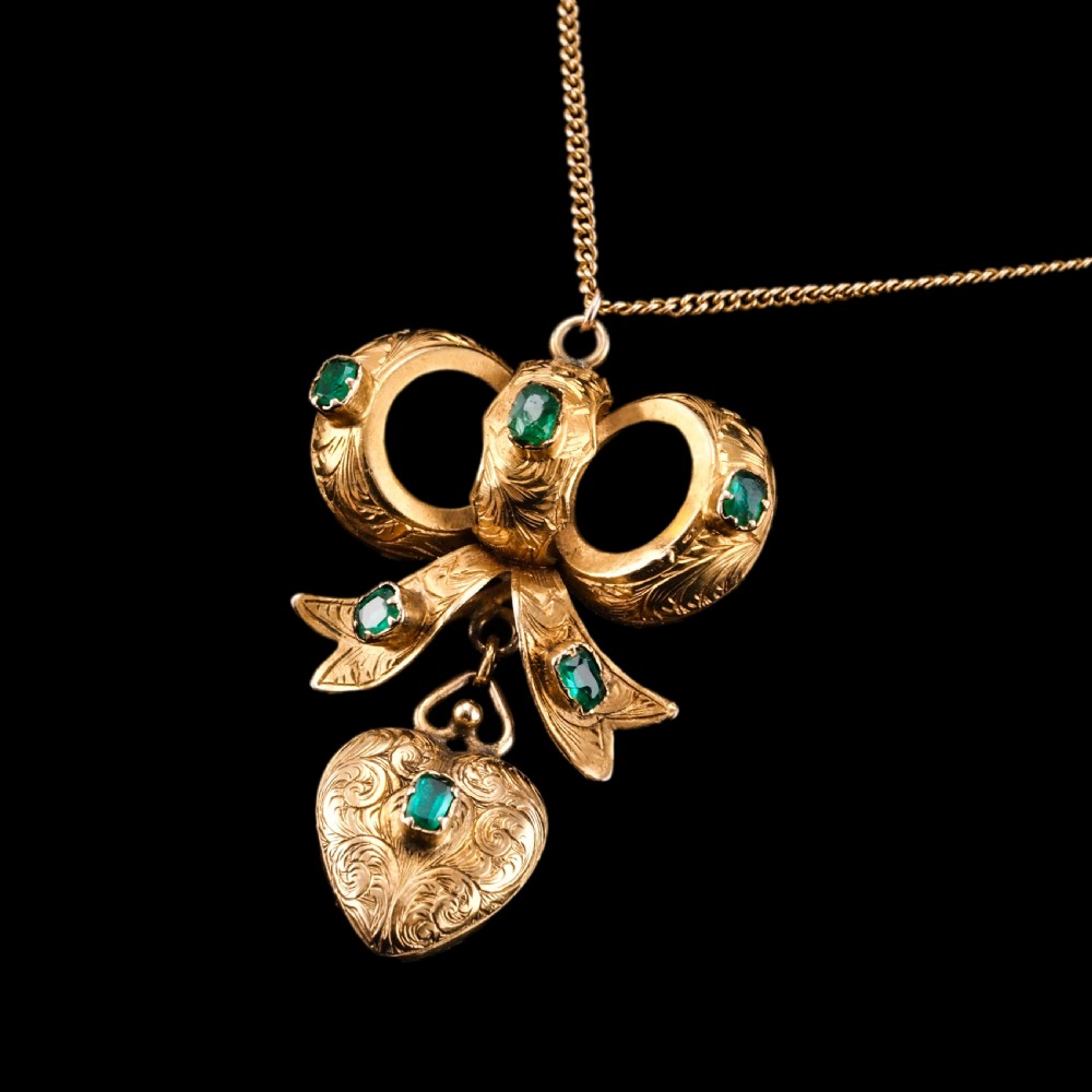 Antique Victorian Emerald 18ct Gold Bow Heart Pendant Necklace - c.1880 View XIV