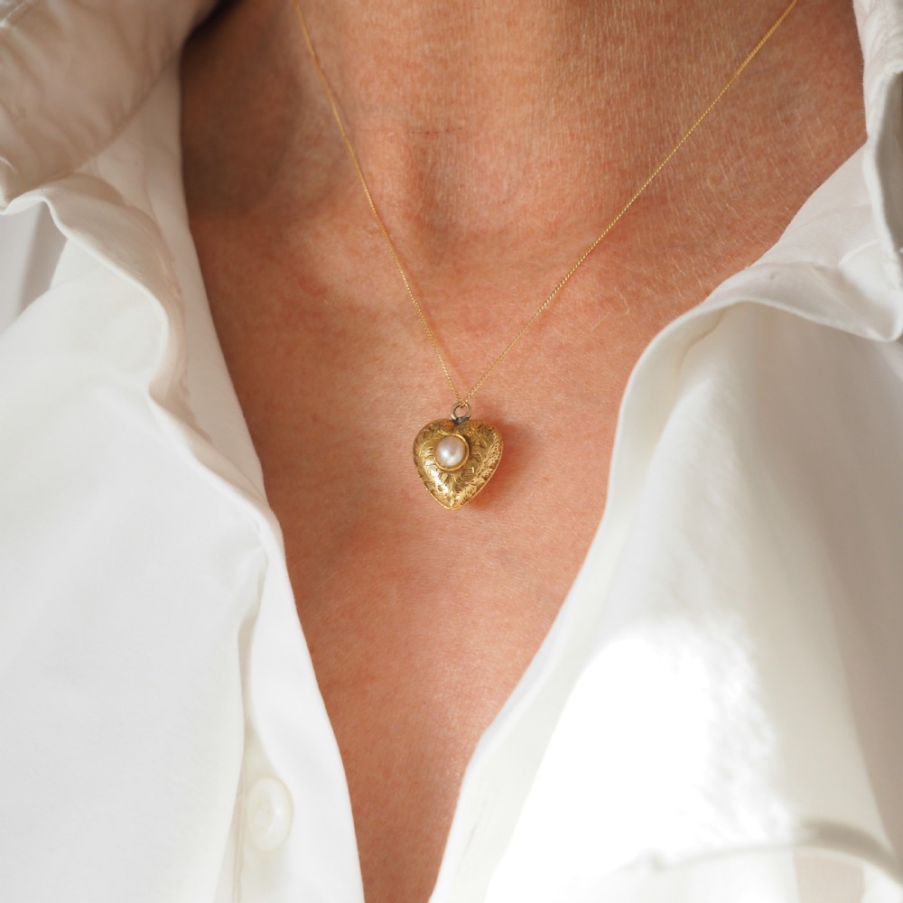Antique Victorian 18ct Gold Heart Shaped Charm Pendant with Pearl - c.1890 View V