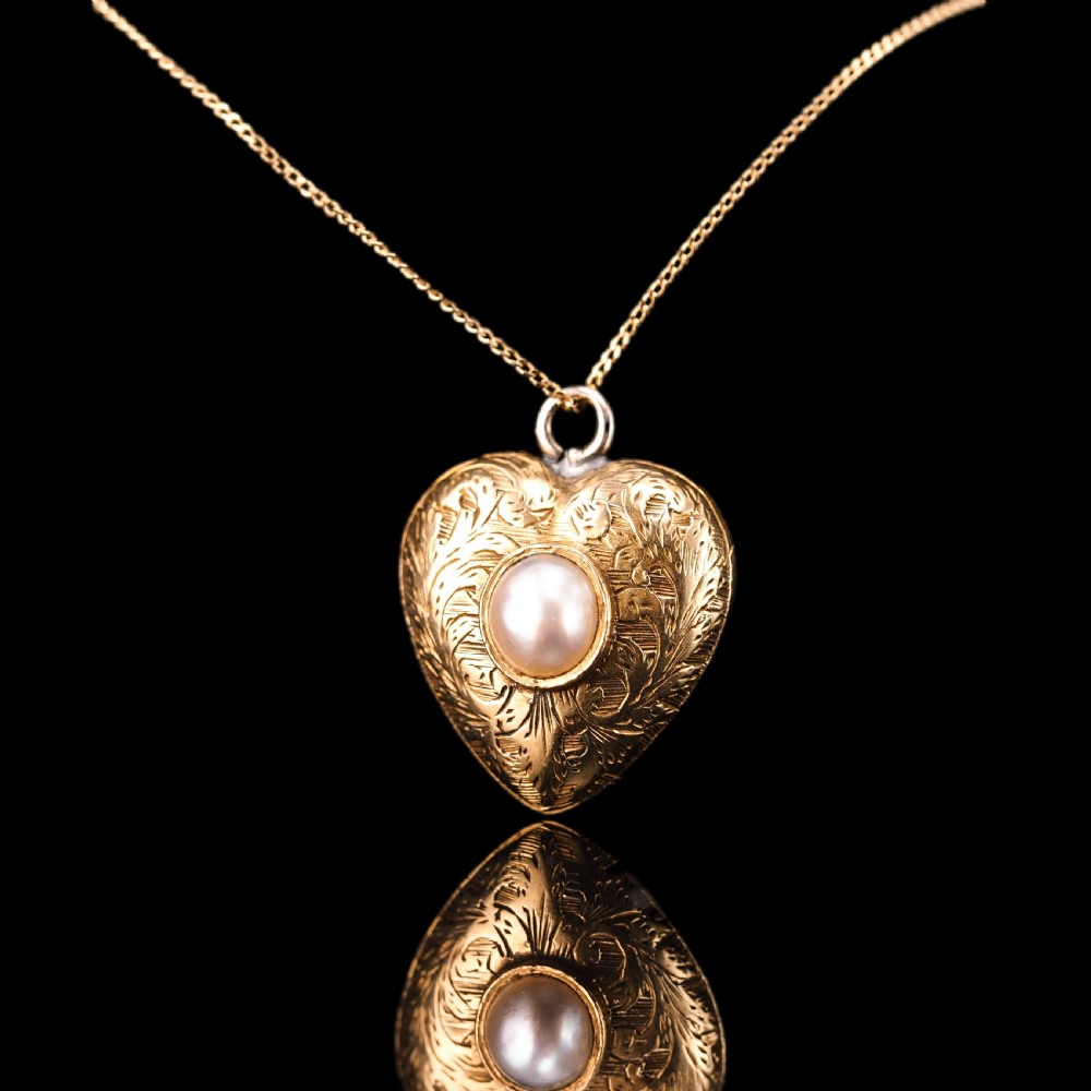 Antique Victorian 18ct Gold Heart Shaped Charm Pendant with Pearl - c.1890 View XX