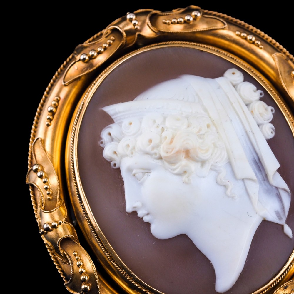 Antique Victorian Large 18K Gold Cameo Brooch Pendant Locket - c.1860 View VII