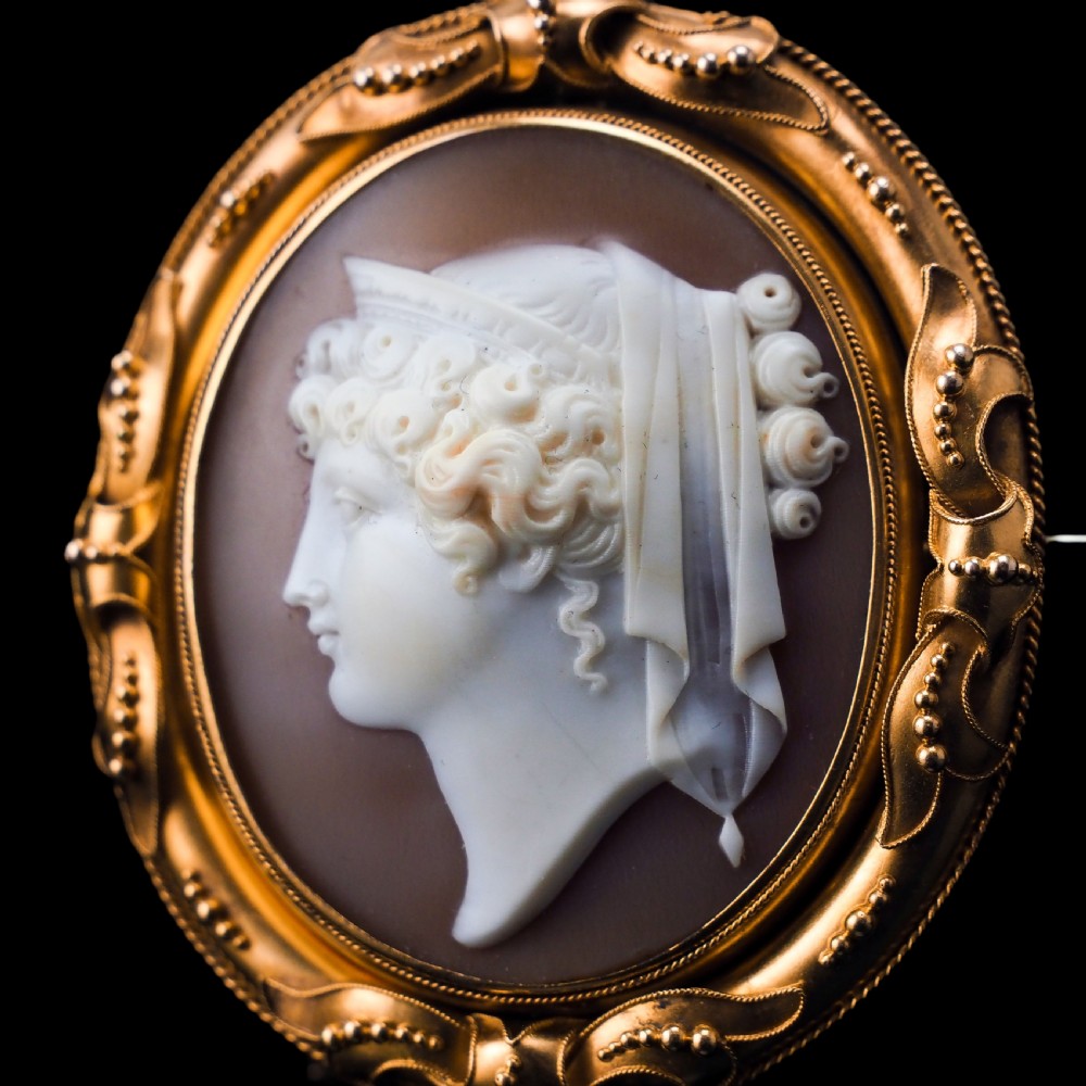 Antique Victorian Large 18K Gold Cameo Brooch Pendant Locket - c.1860 View XXVII