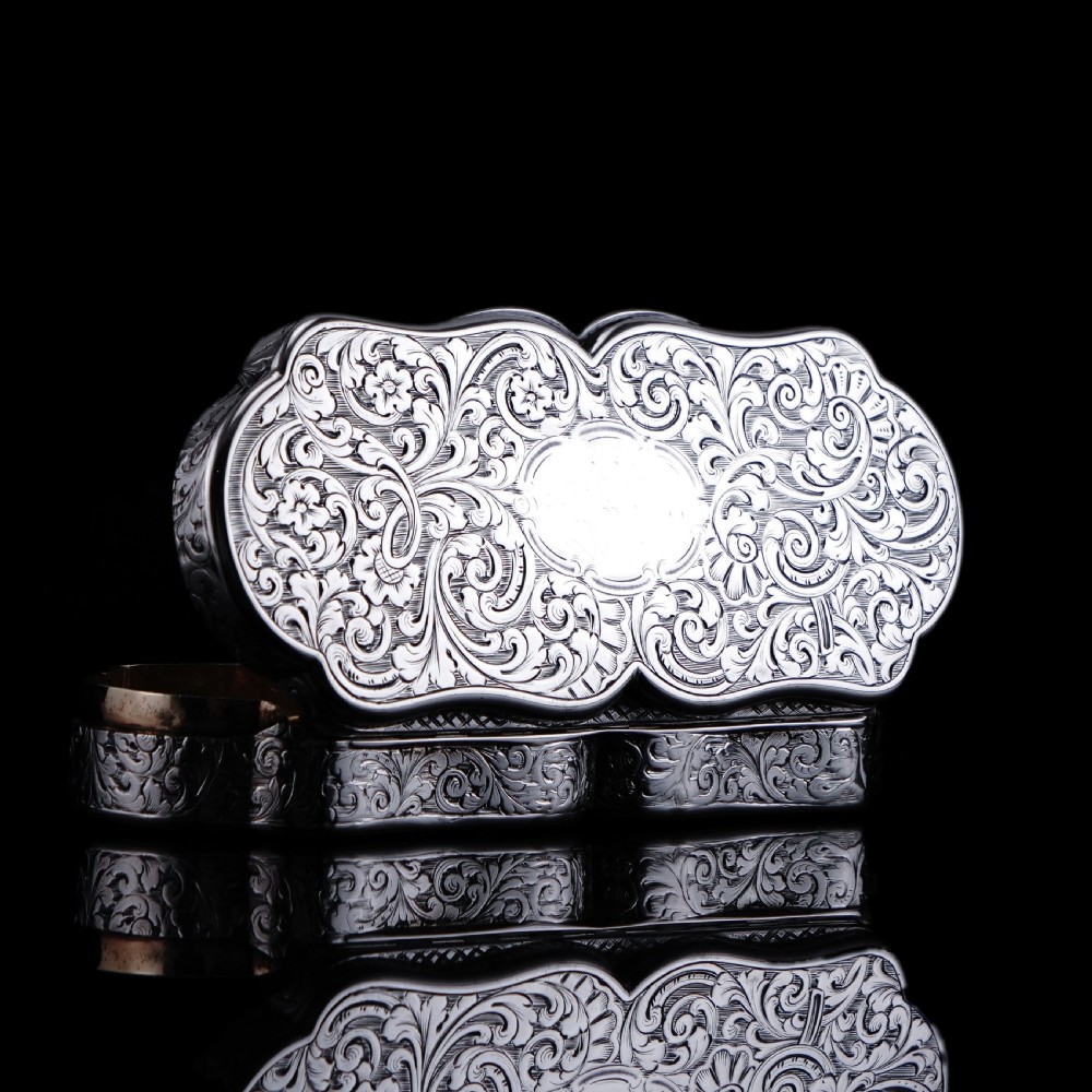 Antique Victorian Solid Silver Snuff Box with Scrolled Acanthus Engravings - Nathaniel Mills 1840 View II