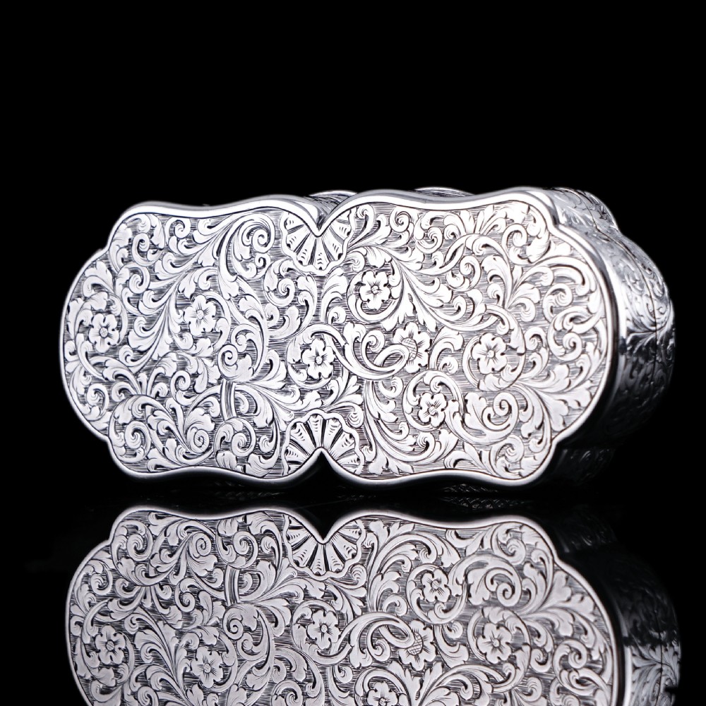 Antique Victorian Solid Silver Snuff Box with Scrolled Acanthus Engravings - Nathaniel Mills 1840 View XVI