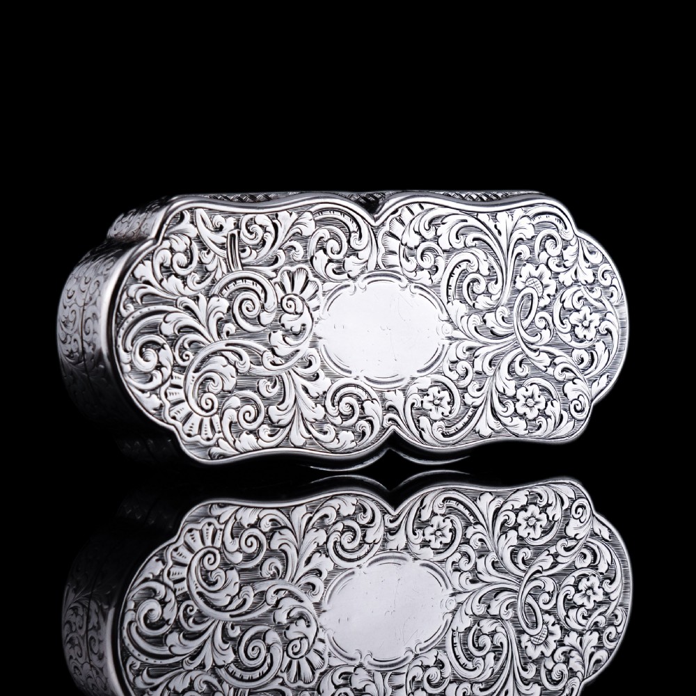Antique Victorian Solid Silver Snuff Box with Scrolled Acanthus Engravings - Nathaniel Mills 1840 View XVIII