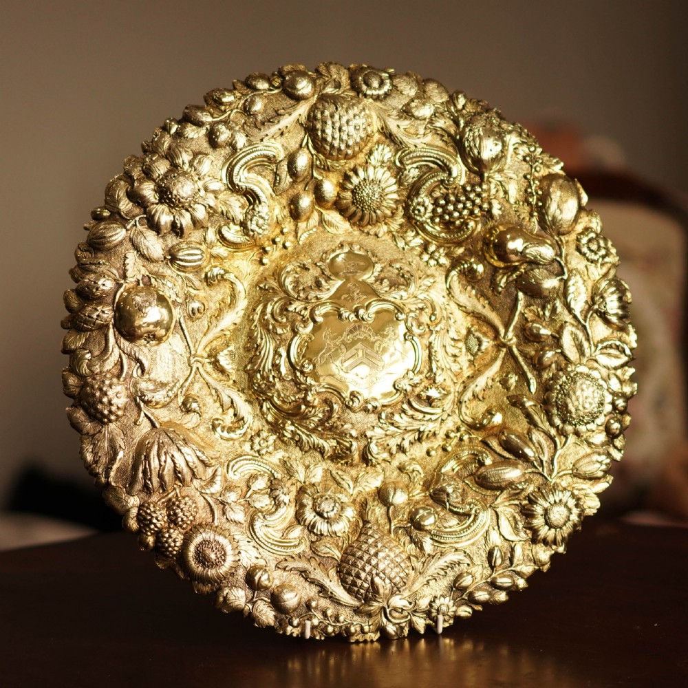 Antique Georgian Solid Silver Gilt Charger/Sideboard Dish Baronet Coat of Arms - London 1809 View IV