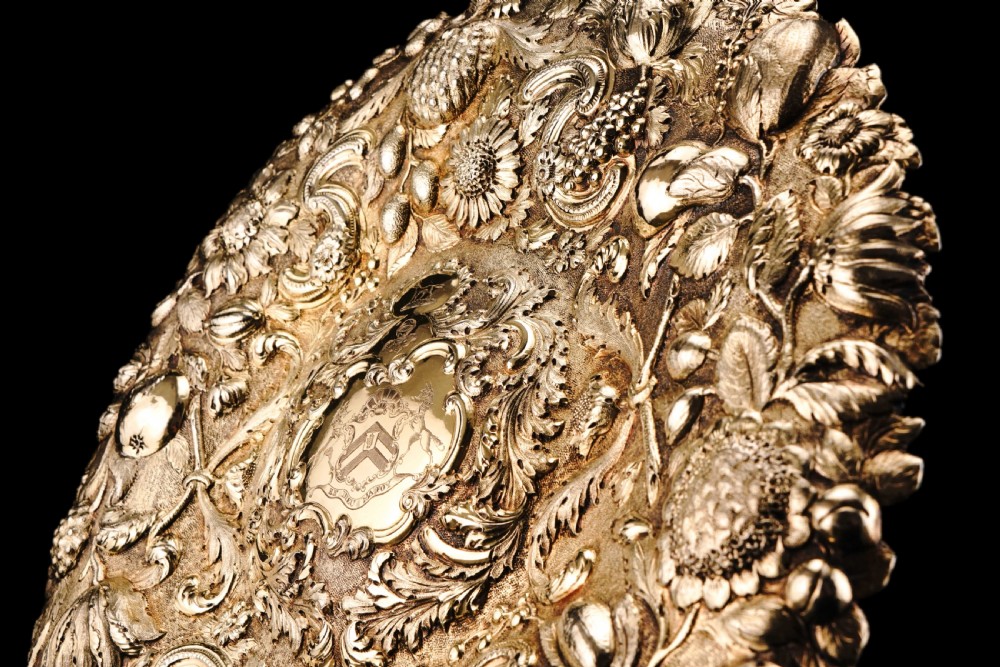 Antique Georgian Solid Silver Gilt Charger/Sideboard Dish Baronet Coat of Arms - London 1809 View XI
