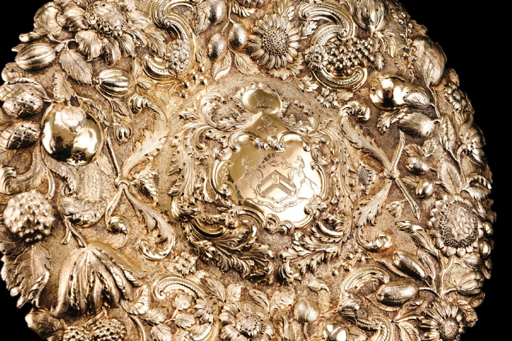 Antique Georgian Solid Silver Gilt Charger/Sideboard Dish Baronet Coat of Arms - London 1809 View XII