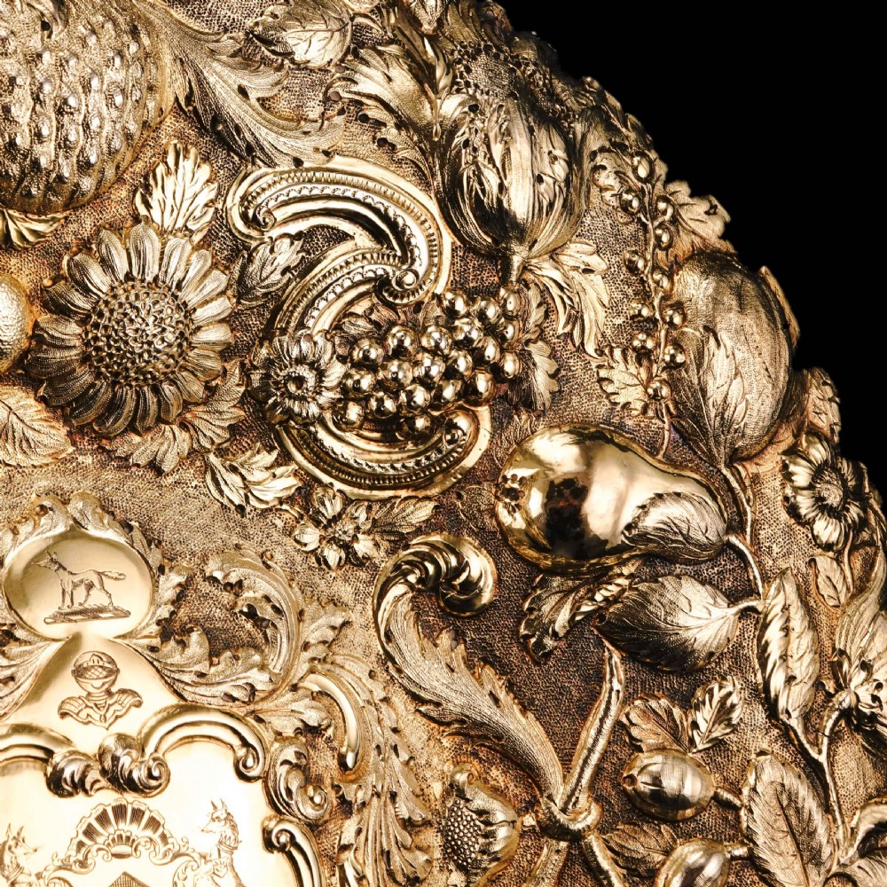 Antique Georgian Solid Silver Gilt Charger/Sideboard Dish Baronet Coat of Arms - London 1809 View XVIII