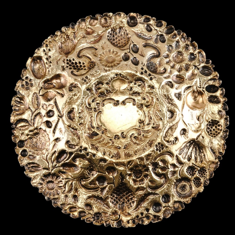 Antique Georgian Solid Silver Gilt Charger/Sideboard Dish Baronet Coat of Arms - London 1809 View XX
