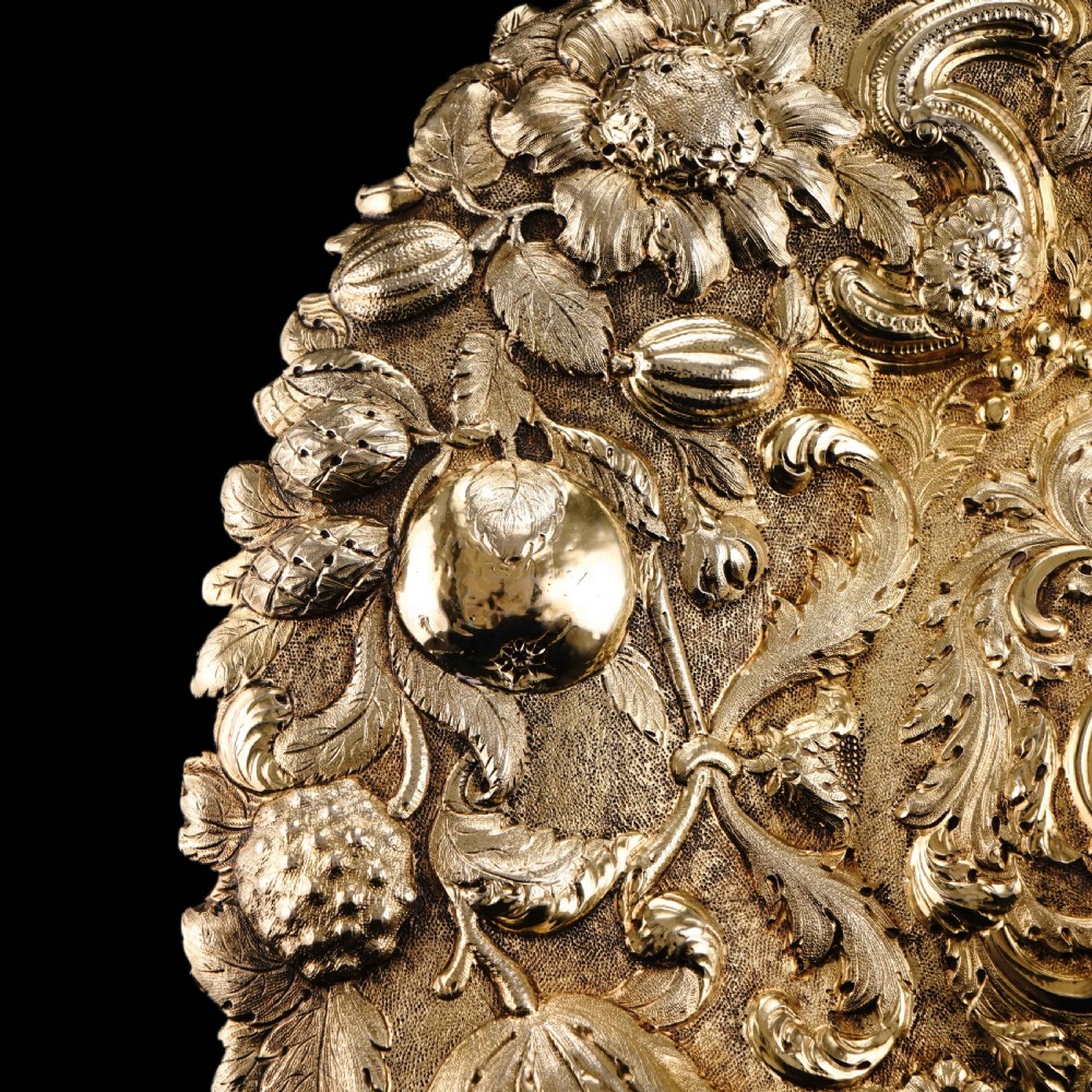 Antique Georgian Solid Silver Gilt Charger/Sideboard Dish Baronet Coat of Arms - London 1809 View XXIV