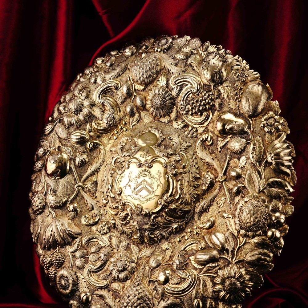 Antique Georgian Solid Silver Gilt Charger/Sideboard Dish Baronet Coat of Arms - London 1809 View XXV