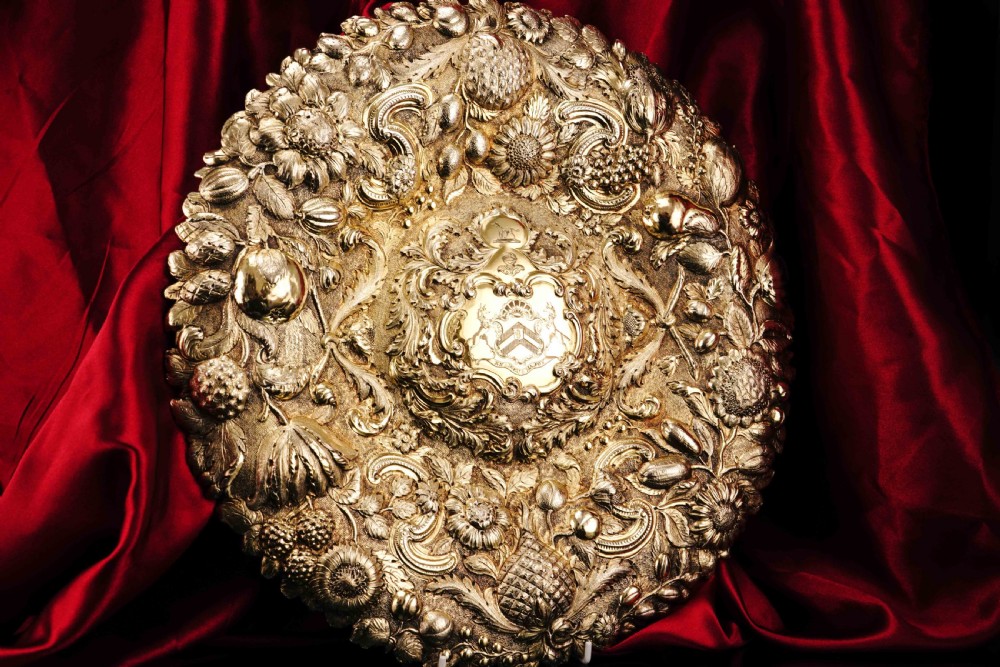 Antique Georgian Solid Silver Gilt Charger/Sideboard Dish Baronet Coat of Arms - London 1809 View XXVII