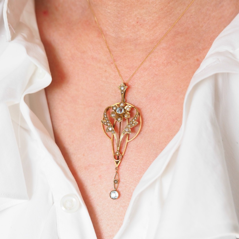 Antique Aquamarine Pendant Necklace with Seed Pearls 9ct Gold Art Nouveau Design - Edwardian c.1905 View XII