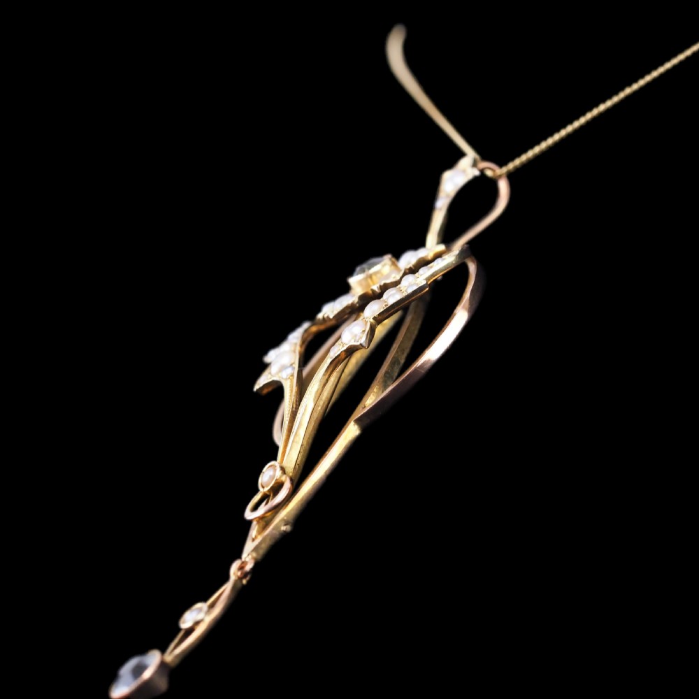 Antique Aquamarine Pendant Necklace with Seed Pearls 9ct Gold Art Nouveau Design - Edwardian c.1905 View XIV