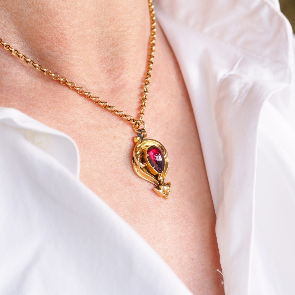 Antique Victorian 18ct Gold Garnet Cabochon Pendant Necklace - c.1840 View III