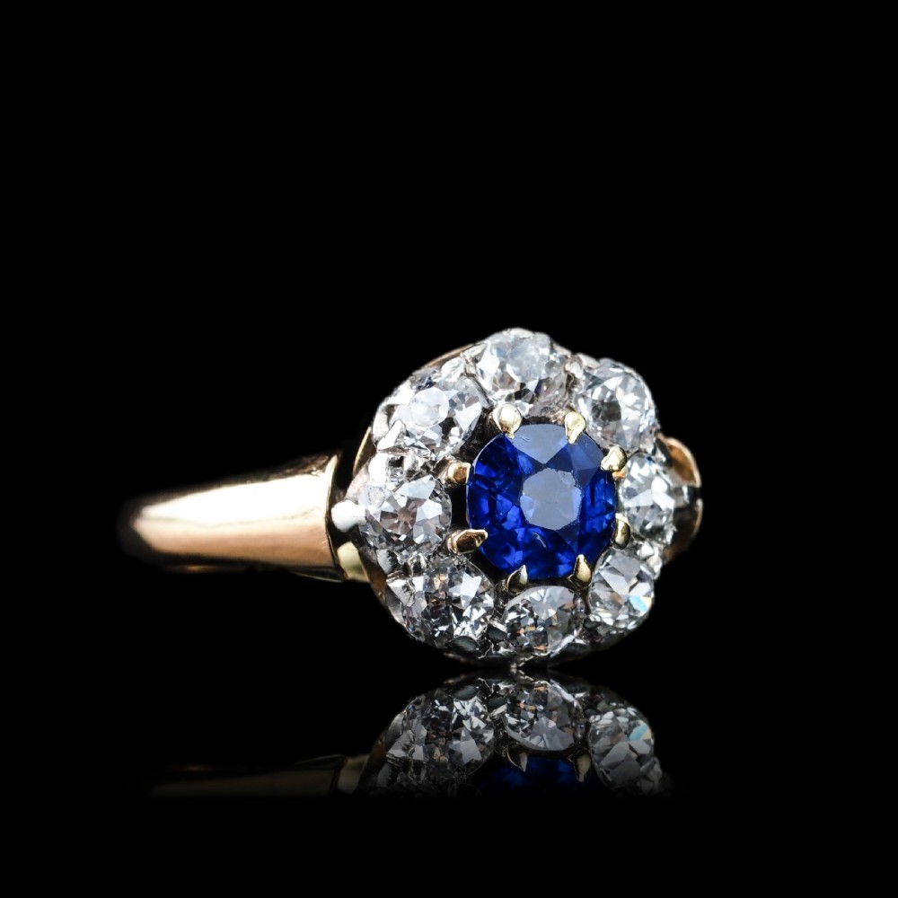 Antique Victorian Sapphire & Diamond 18ct Gold Cluster Ring - c.1900 View V