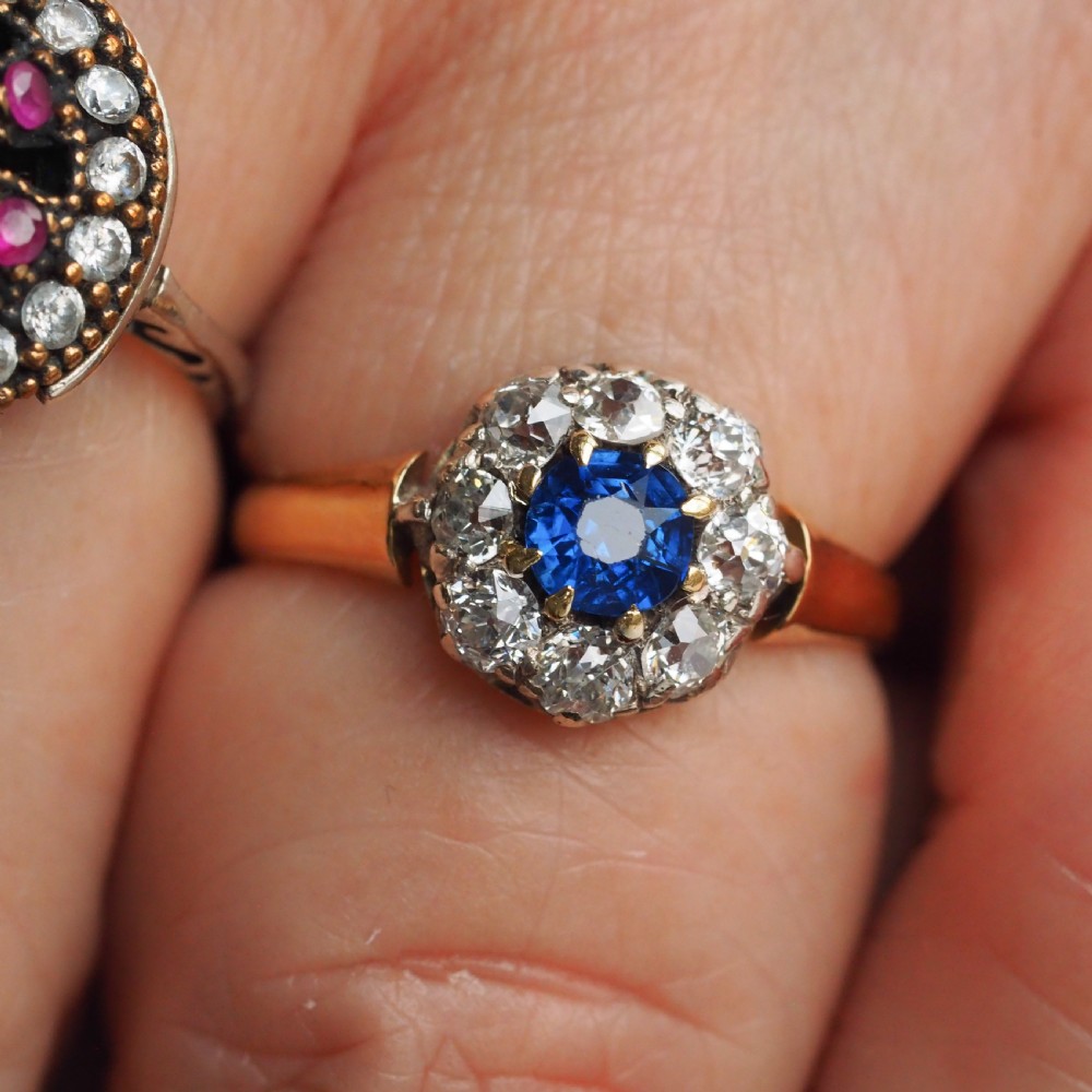 Antique Victorian Sapphire & Diamond 18ct Gold Cluster Ring - c.1900 View VII