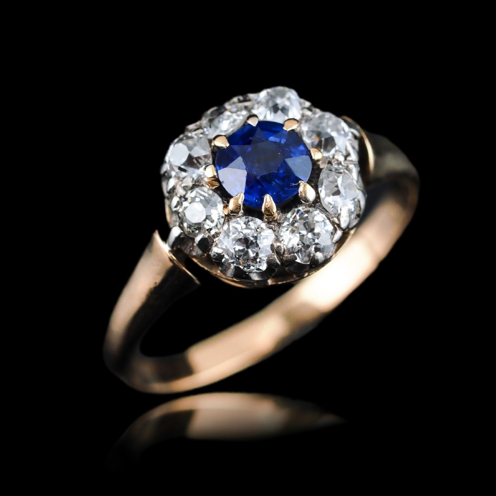 Antique Victorian Sapphire & Diamond 18ct Gold Cluster Ring - c.1900 View XVII