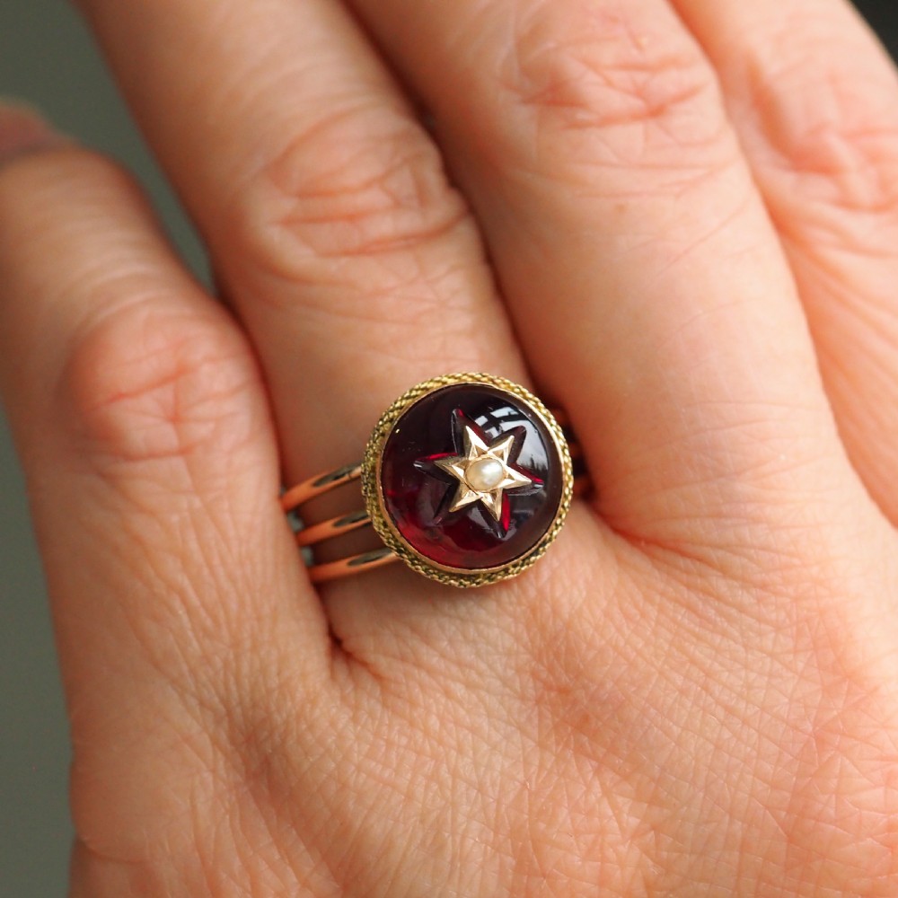 Antique Victorian 14ct Gold Garnet Star Cabochon Ring with Seed Pearl - c.1880 View II