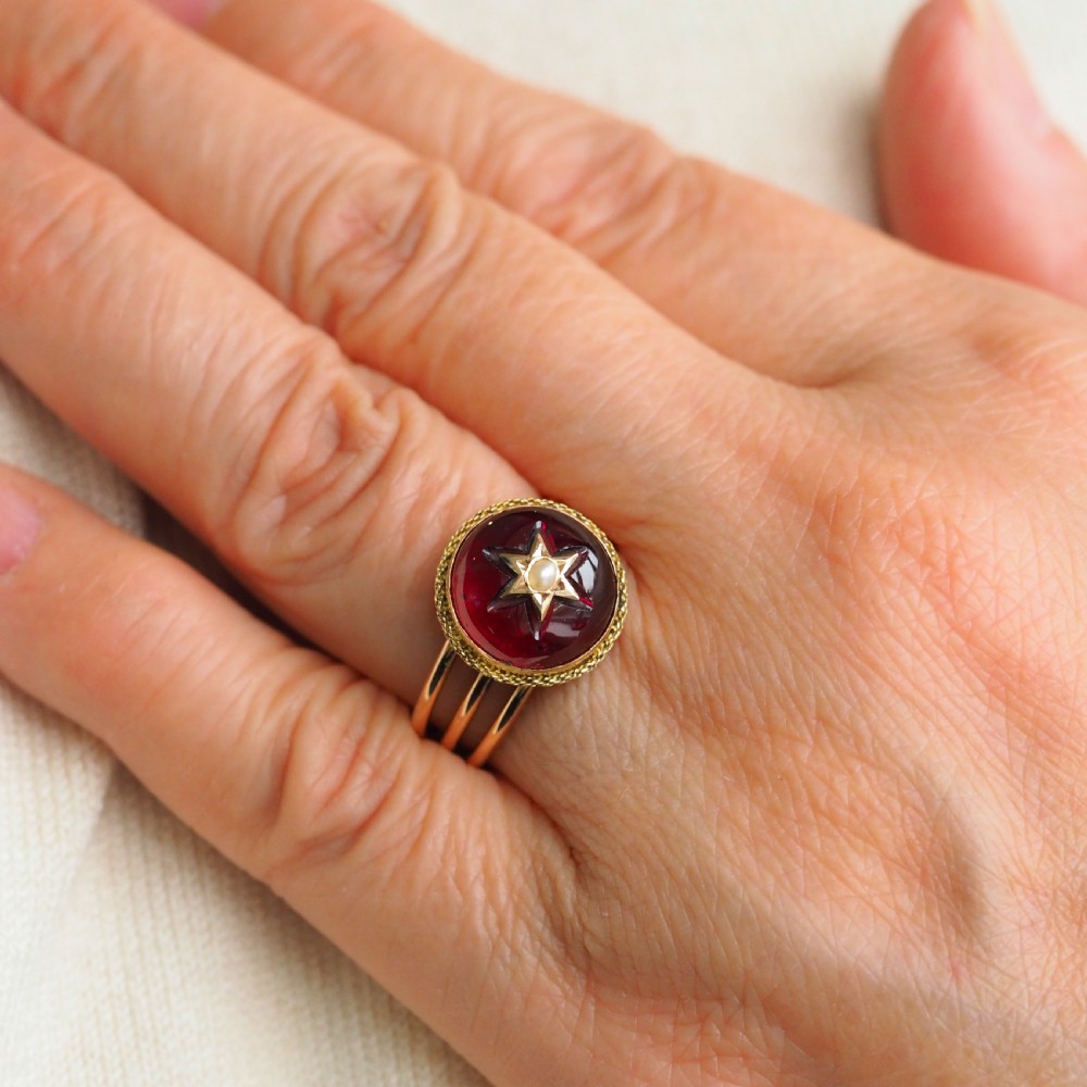 Antique Victorian 14ct Gold Garnet Star Cabochon Ring with Seed Pearl - c.1880 View VI