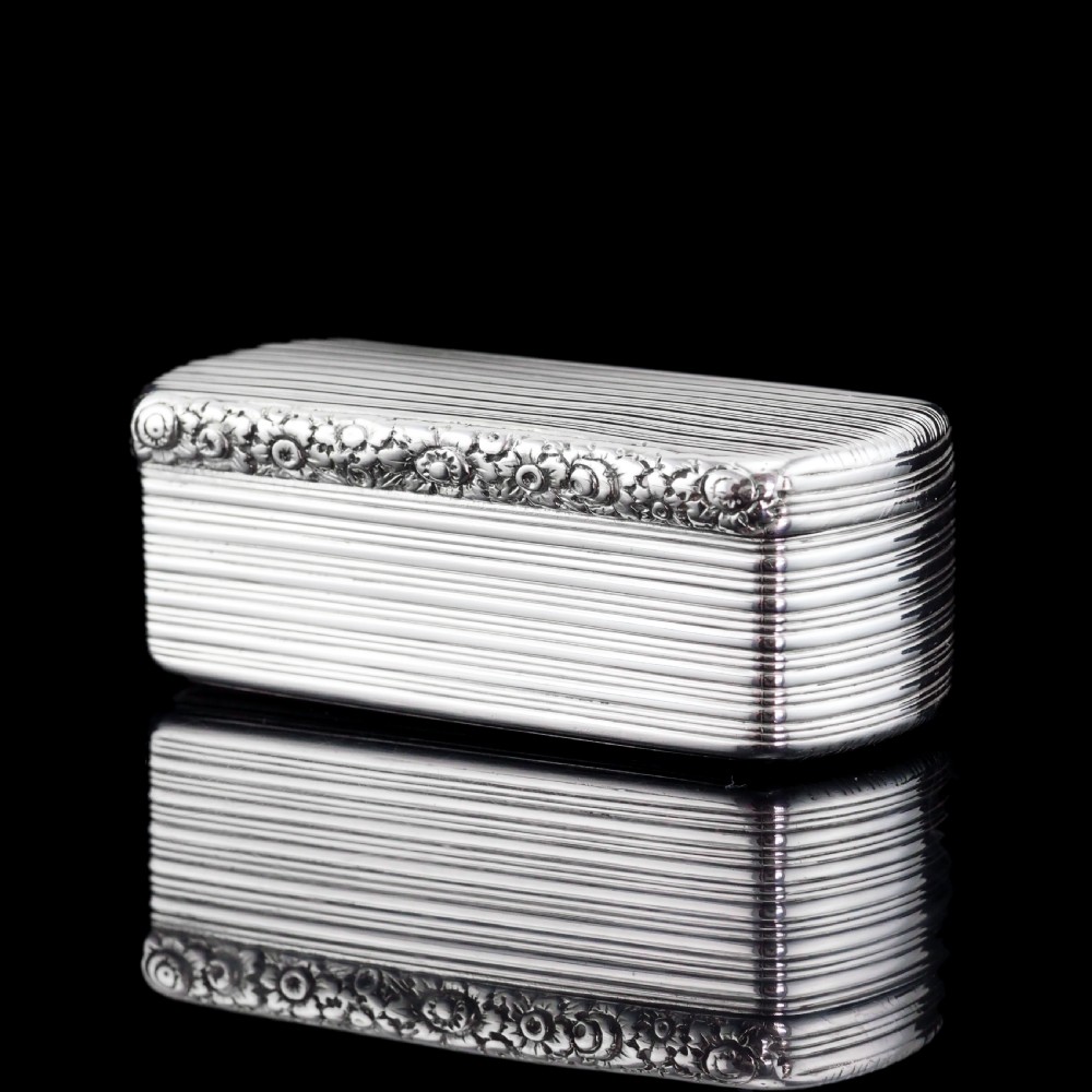Antique Georgian Solid Silver Snuff Box Oblong Shape with Reeded Lines - Charles Rawlings 1818