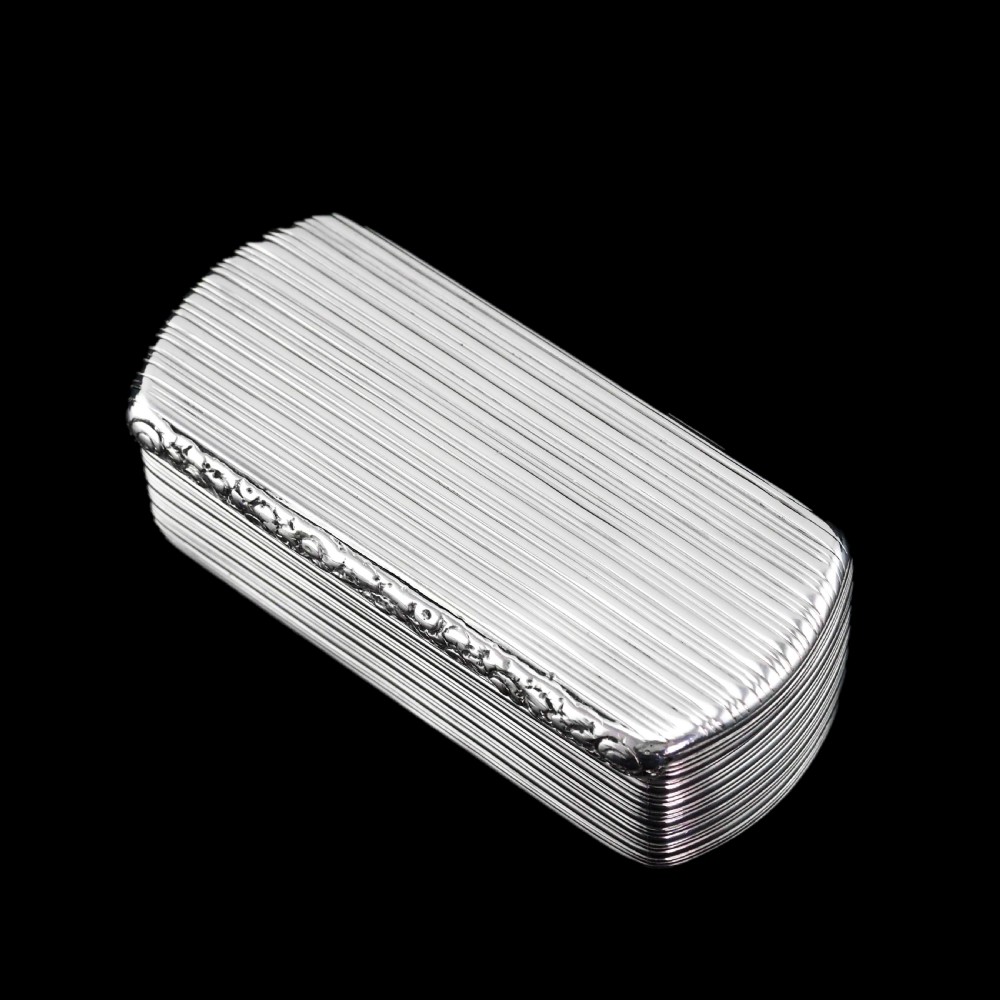 Antique Georgian Solid Silver Snuff Box Oblong Shape with Reeded Lines - Charles Rawlings 1818 View II