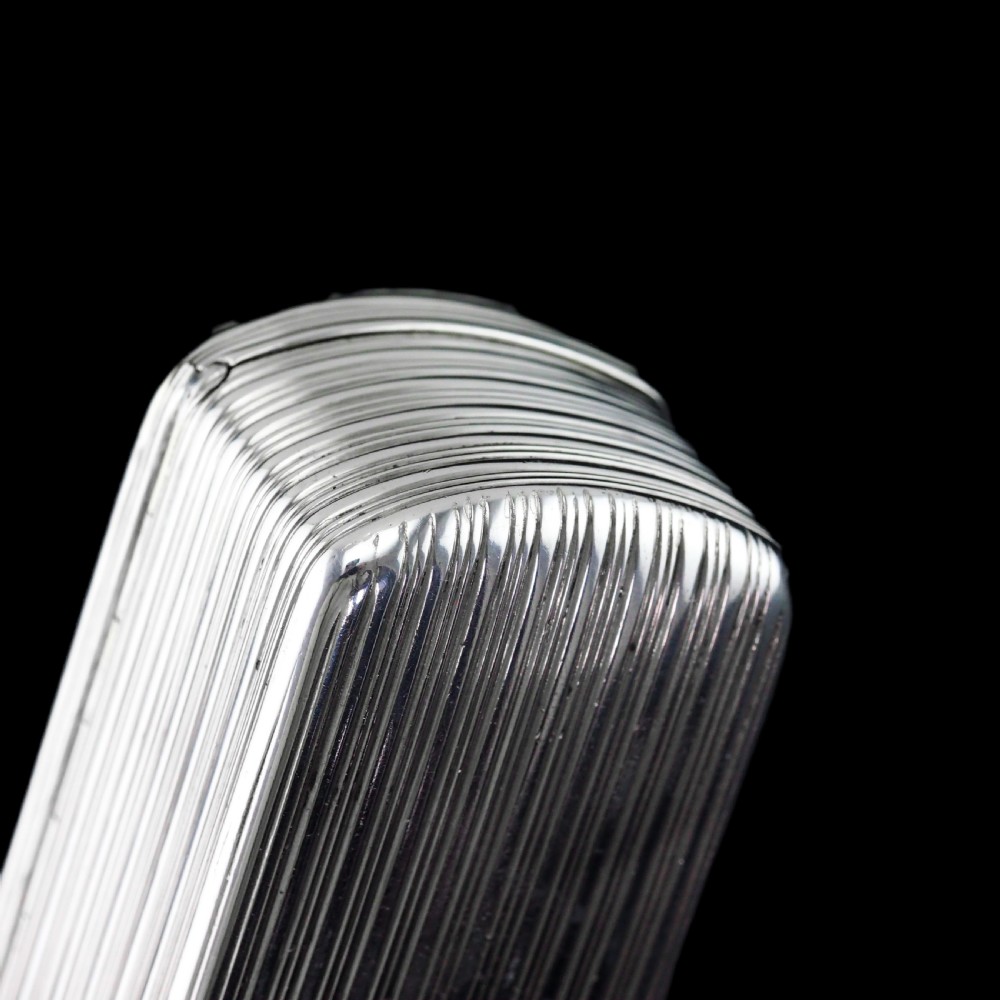 Antique Georgian Solid Silver Snuff Box Oblong Shape with Reeded Lines - Charles Rawlings 1818 View IV